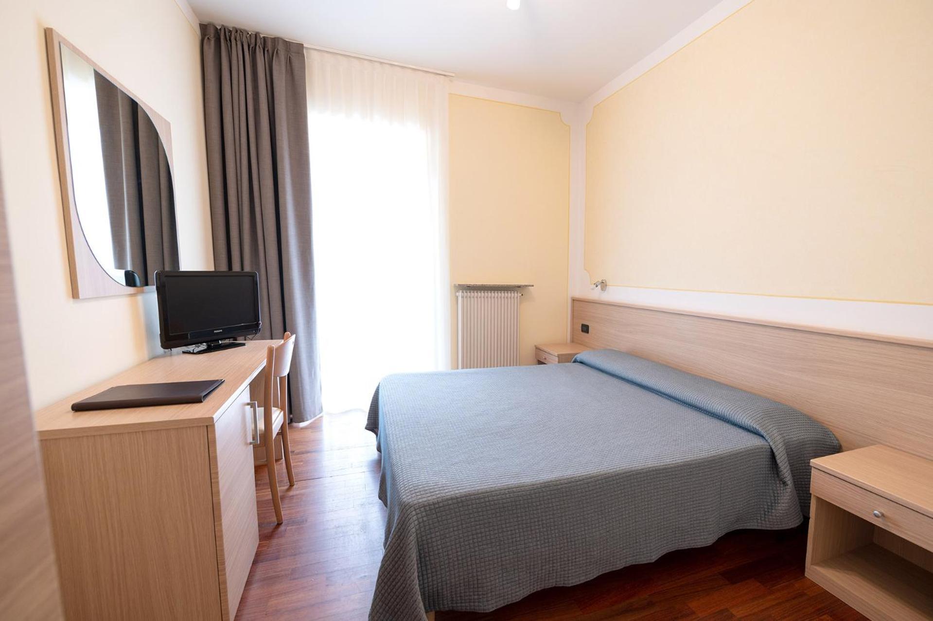 Hotel Posta Comano Terme Zewnętrze zdjęcie