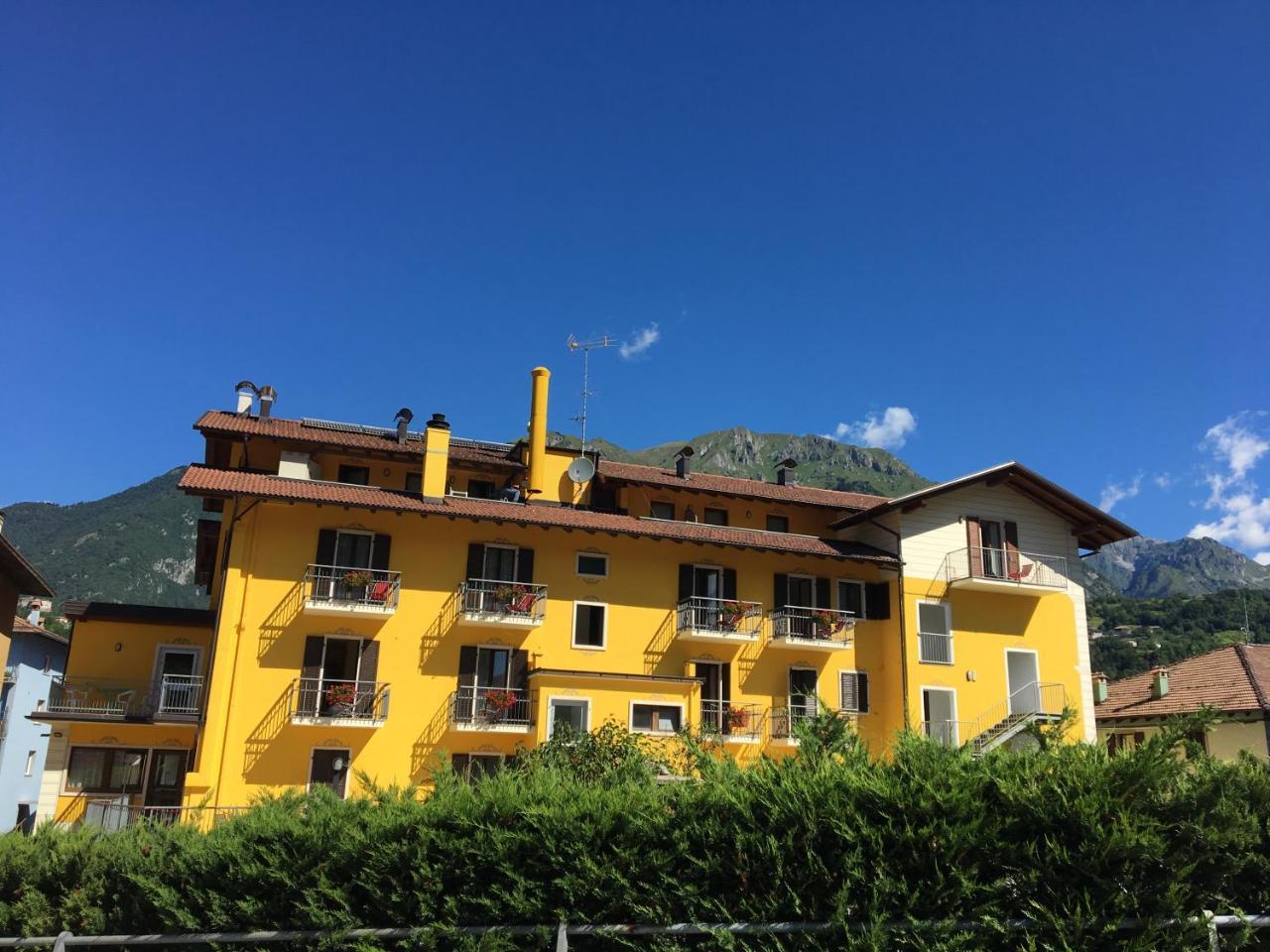 Hotel Posta Comano Terme Zewnętrze zdjęcie