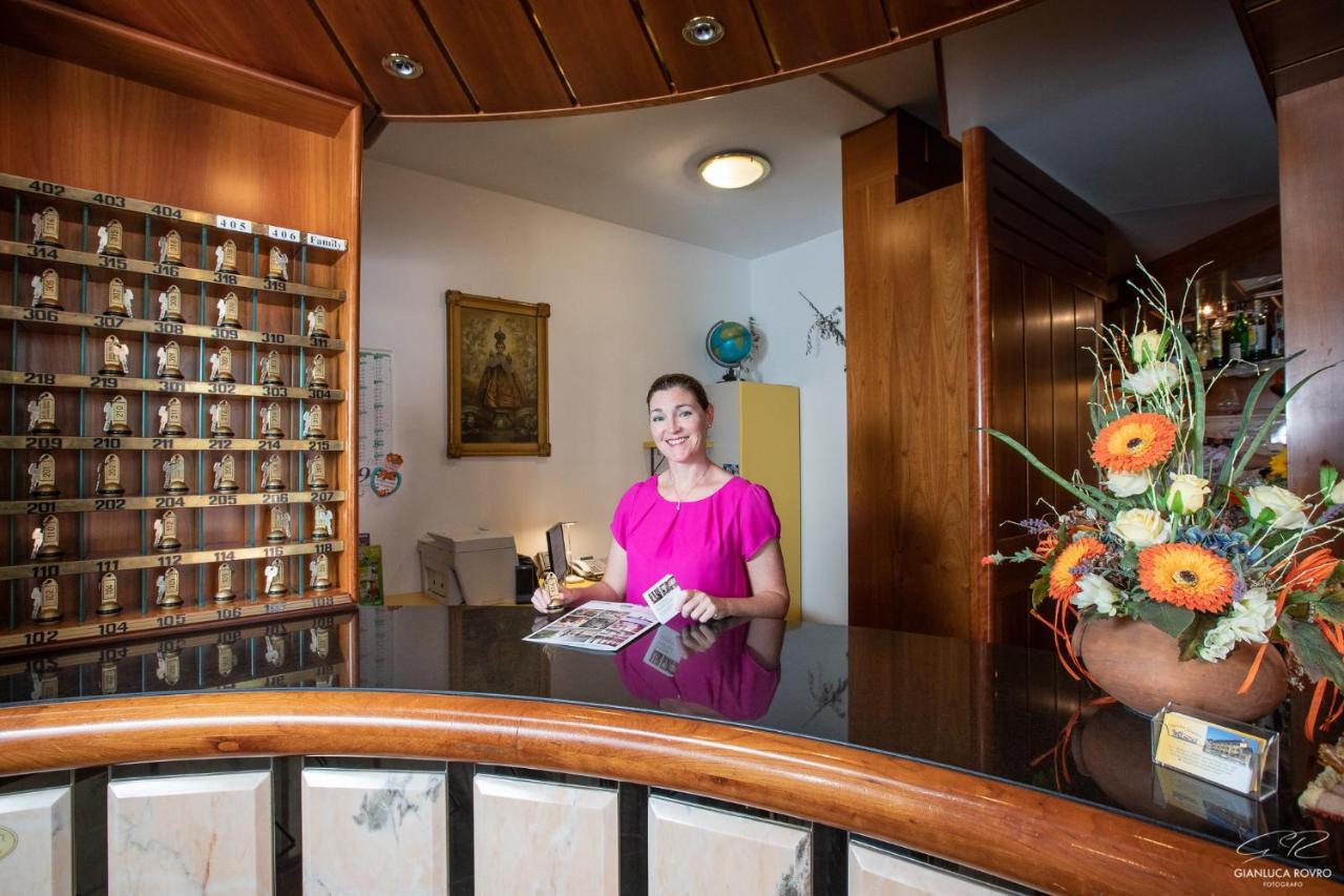 Hotel Posta Comano Terme Zewnętrze zdjęcie